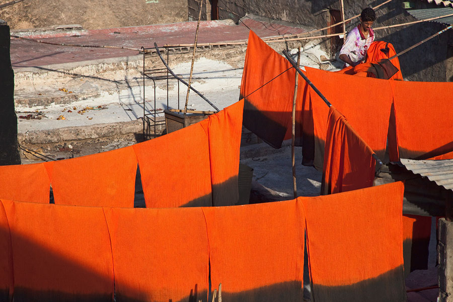  Cloths dying Marrakech   Morocco